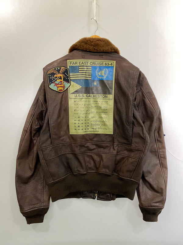 【現状渡し品】【メンズ】 AVIREX アヴィレックス G-1 TOP GUN 6151016 フライトジャケット トップガン レザージャケット ワッペン メンズ アウター 145-261020-em-25-min サイズ：XL カラー：ブラウン 万代Net店