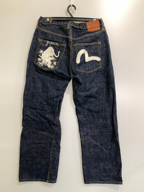 【中古品】【メンズ】 EVISU エヴィス DENIM PANTS LOT2001 デニムパンツ メンズ ストレート ジーンズ ボトムス ジーパン 刺繍 156-261020-em-14-min サイズ：34×35 カラー：インディゴ 万代Net店