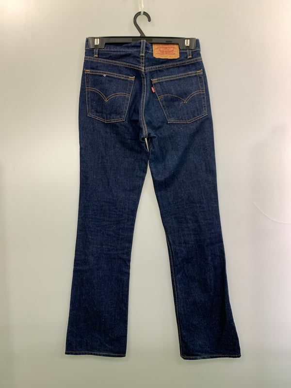 【中古品】【メンズ】 LEVI'S リーバイス 517 BOOTCUT FLARE DENIM PANTS ブーツカット フレア デニムパンツ ボトムス 157-261027-jt-29-min サイズ：W28 L34 カラー：ブルーインディゴ 万代Net店