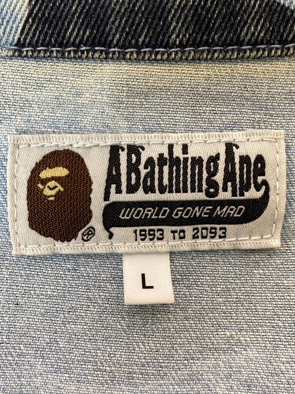 【中古品】【メンズ】 A BATHING APE アベイシングエイプ BLUE CAMO OVER DENIM JACKET 001LJJ301008M ブルー カモ オーバー デニム ジャケット メンズ アウター Gジャン 142-261022-em-36-min サイズ：L カラー：青色の迷彩柄 万代Net店