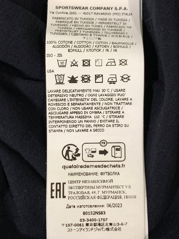 【中古品】【メンズ】 STONE ISLAND ストーンアイランド INSTITUTIONAL STAMP ONE BADGE PRINT TEE 80152NS83 インスティテューショナル スタンプ ワン バッジ 半袖 プリント Tシャツ 141-261020-em-06-min サイズ：L カラー：ブラック 万代Net店
