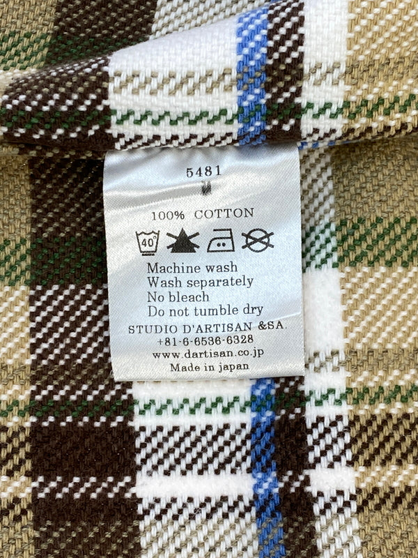 【現状渡し品】【メンズ】 STUDIO D'ARTISAN ステュディオ・ダ・ルチザン ヘビーネルシャツ 長袖 チェック シャツ 145-261023-hu-33-min サイズ：M カラー：ベージュ系（チェック柄） 万代Net店