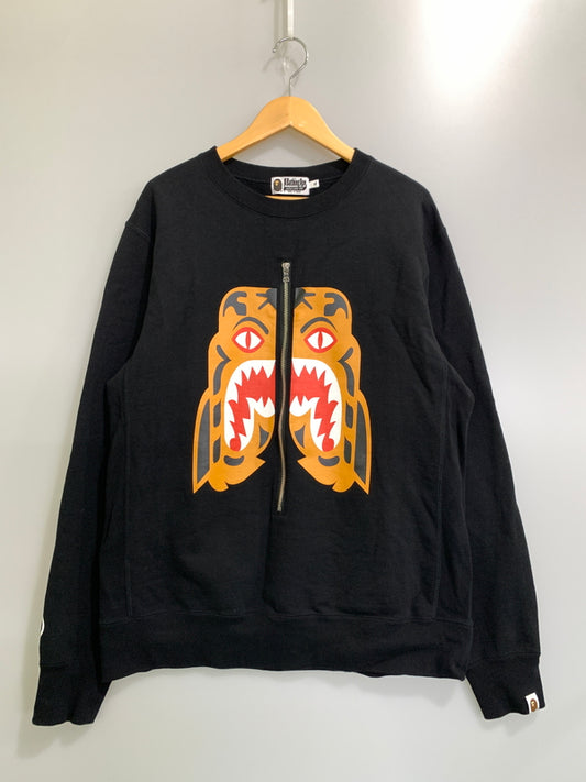 【中古品】【メンズ】 A BATHING APE アベイシングエイプ BAPE FELT SHARK CREWNECK SWEAT ベイプ フェルト シャーク クルーネック スウェット メンズ トップス 長袖 トレーナー 142-261020-em-21-min サイズ：XL カラー：ブラック 万代Net店