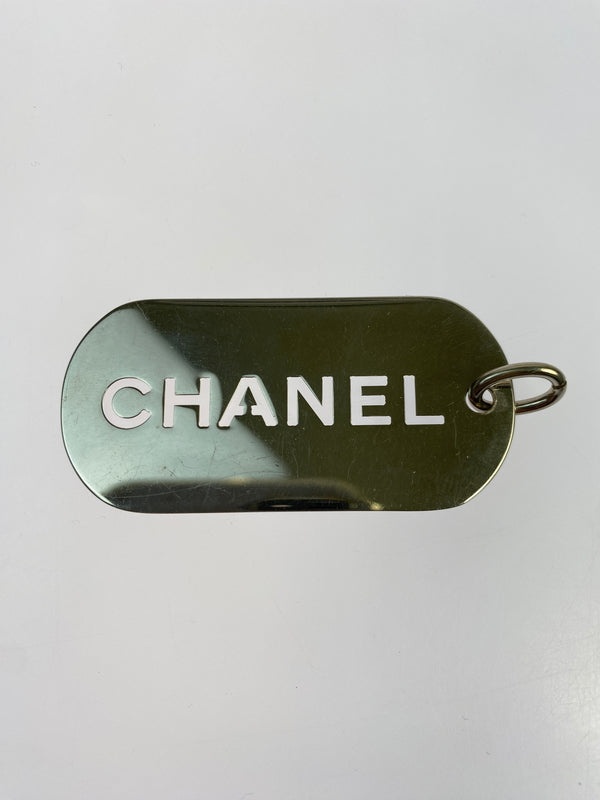 【中古品】【レディース】 CHANEL シャネル DOG TAG ドッグタグ キーホルダー 182-261027-jt-04-min カラー：シルバー 万代Net店