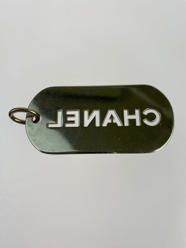 【中古品】【レディース】 CHANEL シャネル DOG TAG ドッグタグ キーホルダー 182-261027-jt-04-min カラー：シルバー 万代Net店