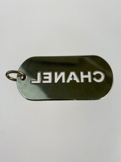 【中古品】【レディース】 CHANEL シャネル DOG TAG ドッグタグ キーホルダー 182-261027-jt-04-min カラー：シルバー 万代Net店