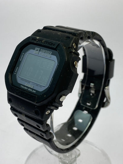 【中古品】【メンズ】 G-SHOCK ジーショック × SURFRIDER FOUNDATION サーフライダーファウンデーション G-5600SRF-1JR 5600 SERIES TOUGH SOLAR DIGITAL WATCH タフ ソーラー デザイン ウォッチ 腕時計 時計 196-261027-jt-13-min カラー：ブラック/マーブル 万代Net店
