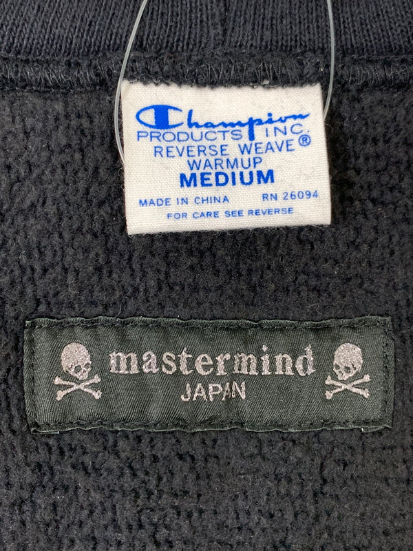 【中古品】【メンズ】 MASTER MIND マスターマインド × CHAMPION チャンピオン REVERSE FULL ZIP HOODED SWEATSHIRT C8-A123 リバース フルジップ フーデッド スウェットシャツ 140-261029-em-02-min サイズ：M カラー：ブラック 万代Net店