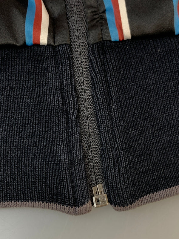 【中古品】【メンズ】 EMPORIO ARMANI エンポリオ アルマーニ REVERSIBLE TRACK JACKET リバーシブル トラック ジャケット アウター 141-261028-hu-45-min サイズ：XS カラー：ブラック（ストライプ）/ネイビー 万代Net店