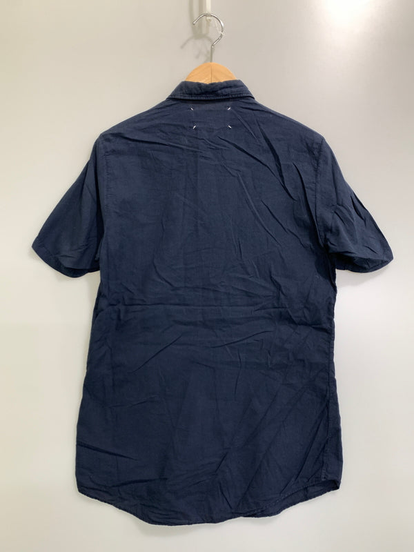 【中古品】【メンズ】 MAISON MARTIN MARGIELA メゾンマルタンマルジェラ S S SHIRT 半袖シャツ ショートスリーブシャツ 141-261024-ta-08-min サイズ：44 カラー：ネイビー 万代Net店