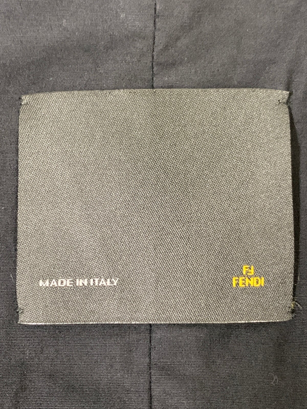 【中古品】【メンズ】 FENDI フェンディ ZUCCA LONG COAT ロングコート ステンカラーコート アウター 141-261024-ta-06-min サイズ：44 カラー：ブラック 万代Net店