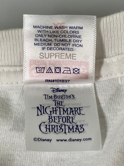 【中古品】【メンズ】 SUPREME × NIGHTMARE BEFORE CHRISTMAS シュプリーム ナイトメアービフォアクリスマス SKELETON TEE スケルトン Tシャツ 半袖 ショートスリーブ トップス 149-261027-hu-27-min サイズ：XL カラー：ホワイト 万代Net店