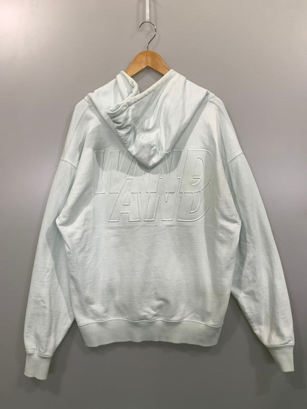 【現状渡し品】【メンズ】 WIND AND SEA ウィンダンシー LOGO HOODIE ロゴ フーディー パーカー トップス 142-261027-hu-39-min サイズ：L カラー：ライトブルー系 万代Net店