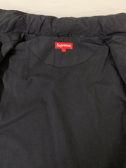 【中古品】【メンズ】 SUPREME シュプリーム 21SS SPELLOUT TRACK JACKET スペルアウト トラック ジャケット ジップアップ ライトアウター 149-261028-hu-19-min サイズ：L カラー：ブラック 万代Net店