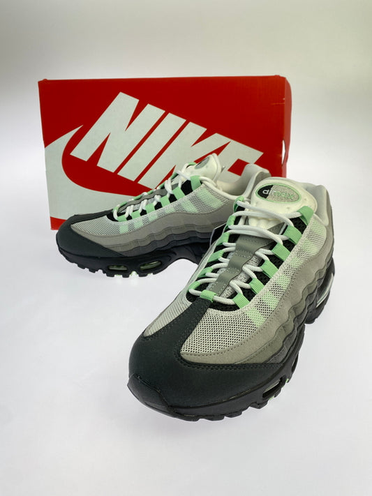 【中古品】【メンズ/レディース】 NIKE ナイキ WOMEN'S AIR MAX 95 BIG BUBBLE ウィメンズエアマックス 95 ビッグバブル HJ5996-005 靴 シューズ スニーカー 160-261026-hu-04-min カラー：BLACK/FRESH MINT-WHITE 万代Net店