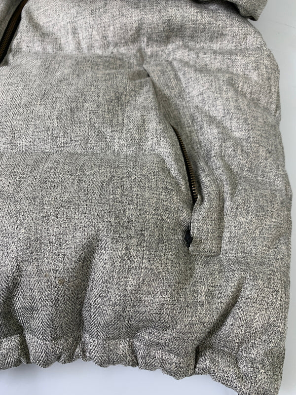 【中古品】【メンズ】 THE NORTH FACE ザ・ノースフェイス NF0A33QB 700FILL DOWN JACKET ノベルティ ヌプシ ジャケット ダウンジャケット アウター 144-261024-ta-23-min サイズ：XL カラー：グレー系/ブラック系 万代Net店