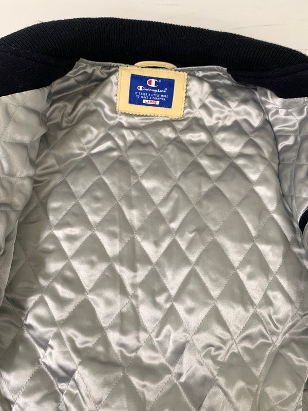 【中古品】【メンズ】 CHAMPION チャンピオン 80周年記念 STADIUM JACKET スタジアムジャケット スタジャン 限定アワードジャケット メンズ アウター 146-261029-em-14-min サイズ：L カラー：ネイビー/アイボリー 万代Net店