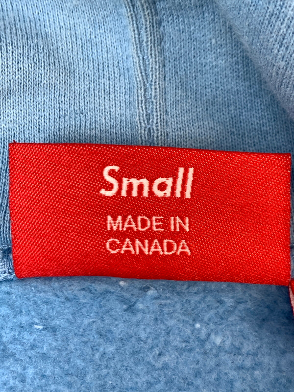 【中古品】【メンズ】 SUPREME シュプリーム WORLD FAMOUS MICRO HOODED SWEATSHIRT ワールド フェイマス マイクロ フーディー スウェットシャツ パーカー トップス 149-261027-jt-40-min サイズ：S カラー：ライトブルー 万代Net店
