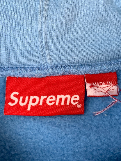 【中古品】【メンズ】 SUPREME シュプリーム WORLD FAMOUS MICRO HOODED SWEATSHIRT ワールド フェイマス マイクロ フーディー スウェットシャツ パーカー トップス 149-261027-jt-40-min サイズ：S カラー：ライトブルー 万代Net店