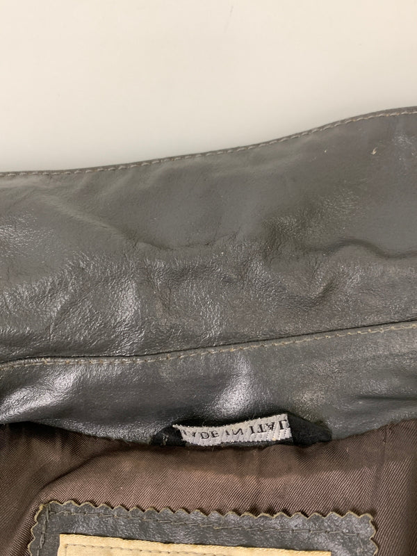 【現状渡し品】【メンズ】 LEGENDARY JACKET レジェンダリー ジャケット LEATHER JACKET レザー ジャケット 革ジャン アウター 141-261028-hu-12-min サイズ：L カラー：グレー 万代Net店