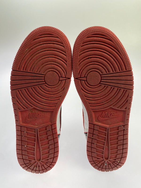 【中古品】【ボーイズ】 NIKE ナイキ GS AIR JORDAN 1 RETRO HIGH OG BLOODLINE 575441-062 GS エアジョーダン1 レトロ ハイ OG キッズ ジュニア レディース スニーカー 160-261030-em-20-min サイズ：25.0cm カラー：ブラック / ジムレッド / ホワイト 万代Net店