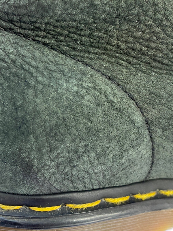 【現状渡し品】【メンズ】 DR.MARTENS ドクターマーチン RONNIE 8HOLE BOOTS ロニー 8ホールブーツ エンボスレザー 165-261030-em-34-min カラー：ダークオリーブ 万代Net店