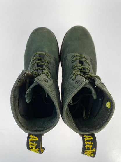 【現状渡し品】【メンズ】 DR.MARTENS ドクターマーチン RONNIE 8HOLE BOOTS ロニー 8ホールブーツ エンボスレザー 165-261030-em-34-min カラー：ダークオリーブ 万代Net店