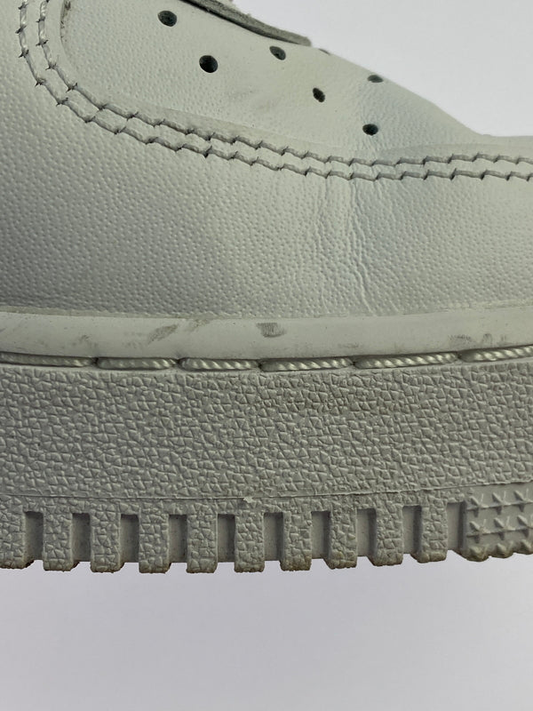 【中古品】【メンズ】 NIKE ナイキ AIR FORCE 1 LOW '07 CW2288-111 エアフォース1 ロー '07スニーカー メンズ シューズ 靴 160-261030-em-01-min サイズ：27.0cm カラー：ホワイト 万代Net店