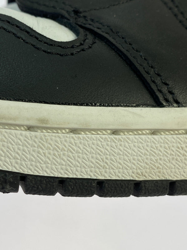 【中古品】【メンズ】 NIKE ナイキ AIR JORDAN 1 RETRO HIGH OG DZ5485-010 エアジョーダン1 レトロ ハイ OG スニーカー メンズ シューズ 靴 160-261030-em-02-min サイズ：27.0cm カラー：BLACK/WHITE 万代Net店