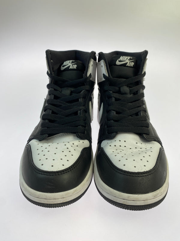 【中古品】【メンズ】 NIKE ナイキ AIR JORDAN 1 RETRO HIGH OG DZ5485-010 エアジョーダン1 レトロ ハイ OG スニーカー メンズ シューズ 靴 160-261030-em-02-min サイズ：27.0cm カラー：BLACK/WHITE 万代Net店