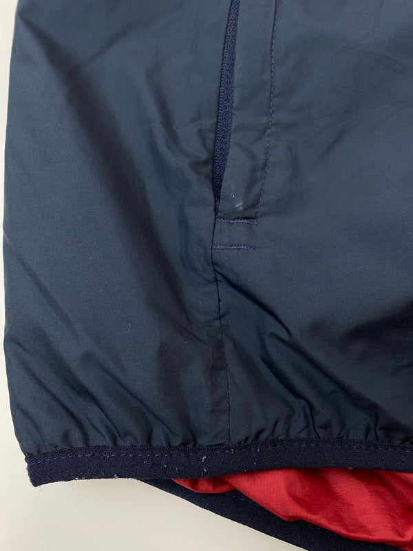 【中古品】【メンズ】 PATAGONIA パタゴニア リバーシブル クランク セット ベスト 27820FA17 アウター メンズ 144-261031-hu-46-min サイズ：サイズ表記なしのため不明 カラー：ネイビー/レッド 万代Net店