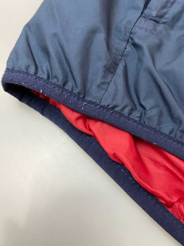 【中古品】【メンズ】 PATAGONIA パタゴニア リバーシブル クランク セット ベスト 27820FA17 アウター メンズ 144-261031-hu-46-min サイズ：サイズ表記なしのため不明 カラー：ネイビー/レッド 万代Net店
