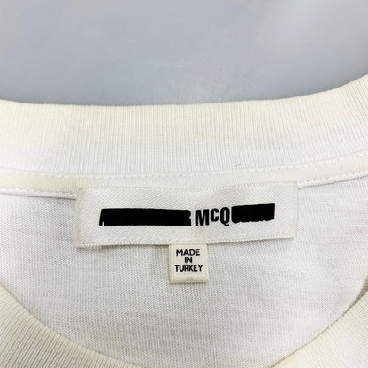 【中古品】【メンズ】 McQ マックキュー S/S FRONT LOGO TEE ショートスリーブ フロントロゴTシャツ 半袖Tシャツ 140-240526-hi-35-izu サイズ：XS カラー：ホワイト 万代Net店