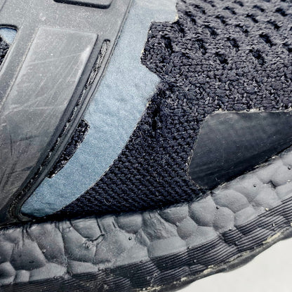 【中古品】【メンズ】 adidas アディダス × UNDEFEATED アンディフィーテッド コラボ ウルトラブースト スニーカー シューズ 靴 162-230329-mk-69-izu サイズ：27cm カラー：ブラック 万代Net店