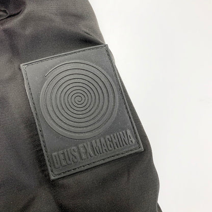 【中古美品】【メンズ】  DEUS EX MACHINA/DMW206731 GENREWARS BOMBER JACKET  デウス エクスマキナ ボンバージャケット ブルゾン アウター 141-240519-mk-15-izu サイズ：M カラー：グリーン 万代Net店