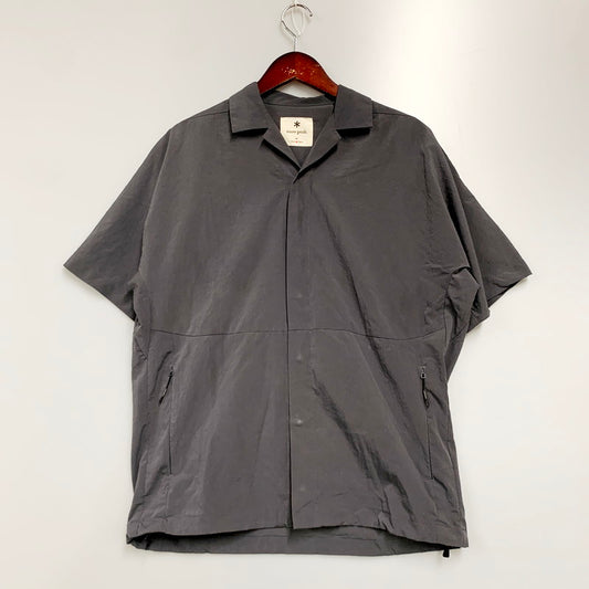 【中古品】【メンズ】 snowpeak スノーピーク BREATHABLE QUICK DRY SHIRT SH-23SU001 ブリーザブル クイック ドライ シャツ 半袖 シャツ トップス 144-240609-mk-28-izu サイズ：M カラー：グレー 万代Net店