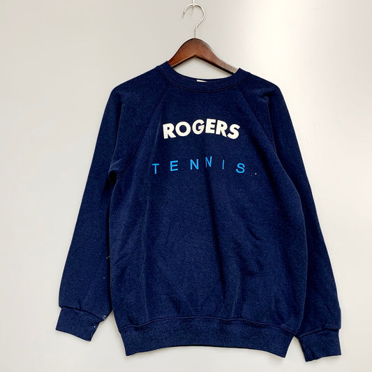 【中古品】【メンズ】  HANES 80S ROGERS TENNIS SWEATSHIRT ヘインズ スウェットシャツ USA製 プリント 長袖 トレーナー トップス 146-240716-ay-04-izu サイズ：L カラー：ネイビー 万代Net店