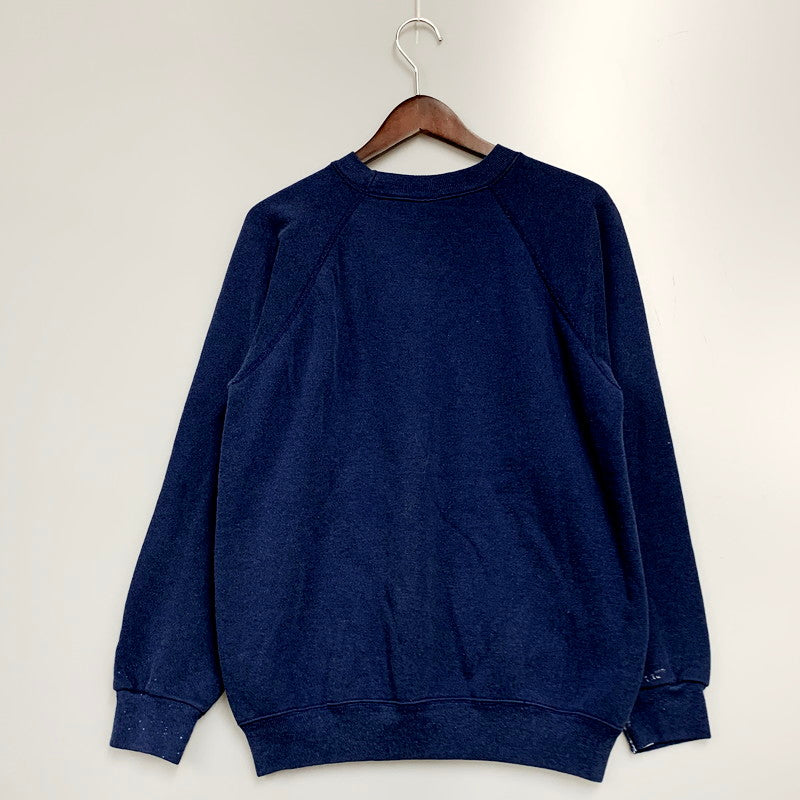 【中古品】【メンズ】  HANES 80S ROGERS TENNIS SWEATSHIRT ヘインズ スウェットシャツ USA製 プリント 長袖 トレーナー トップス 146-240716-ay-04-izu サイズ：L カラー：ネイビー 万代Net店