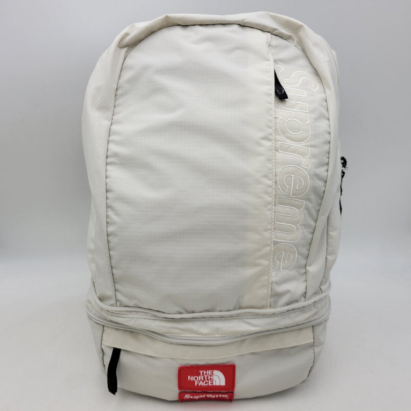 【中古美品】【メンズ/レディース】 Supreme シュプリーム × THE NORTH FACE ザノースフェイス CONVERTIBLE BACKPACK NM72210I コンバーチブル バックパック リュック バッグ カバン 鞄 188-250715-as-13-izu カラー：ムーンライトアイヴォリー 万代Net店