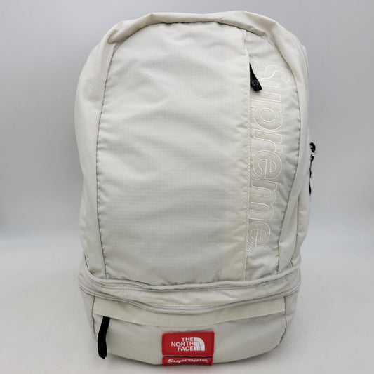【中古美品】【メンズ/レディース】 Supreme シュプリーム × THE NORTH FACE ザノースフェイス CONVERTIBLE BACKPACK NM72210I コンバーチブル バックパック リュック バッグ カバン 鞄 188-250715-as-13-izu カラー：ムーンライトアイヴォリー 万代Net店