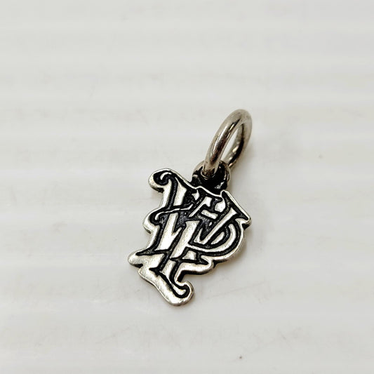 【中古品】【メンズ/レディース】 FIRST ARROW's ファーストアローズ × WOLF PACK ウルフパック SHAKIN' LOGO CHARM シェイキンロゴチャーム ネックレス トップ アクセサリー 191-240826-ay-09-izu カラー：シルバー 万代Net店