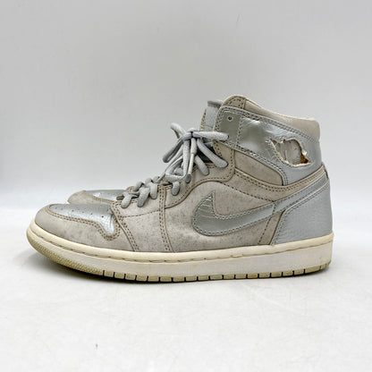 【現状渡し品】【メンズ】 NIKE ナイキ 136060-001 AIR JORDAN 1 (2001 ADDITION) エアジョーダン1 (2001アディション) ”ニュートラルグレー/メタリックシルバー” 靴 スニーカー 160-240828-ma-06-izu サイズ：25.5cm カラー："NEUTRAL GREY/METALLIC SILVER" 万代Net店