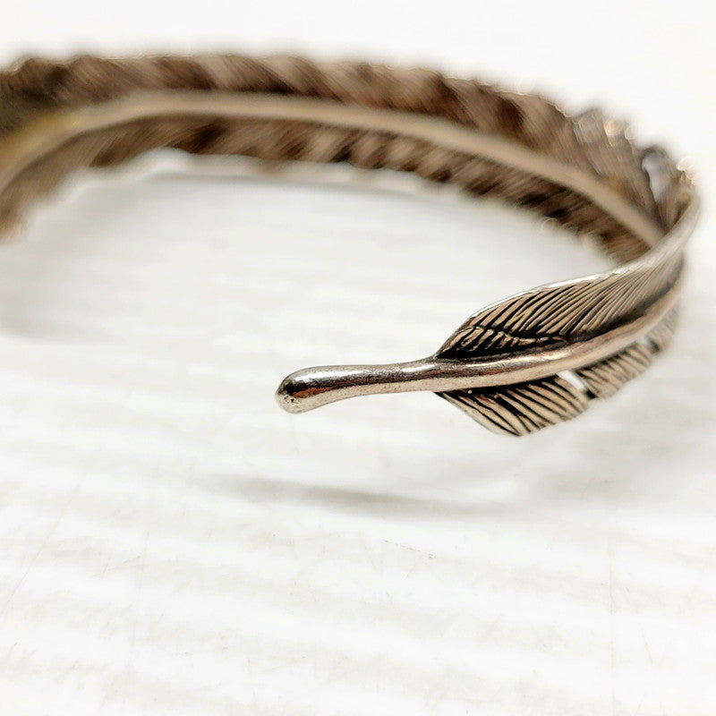 【中古品】【メンズ/レディース】  UNKNOWN FEATHER BANGLE フェザー バングル アクセサリー 192-240902-as-01-izu カラー：シルバー 万代Net店