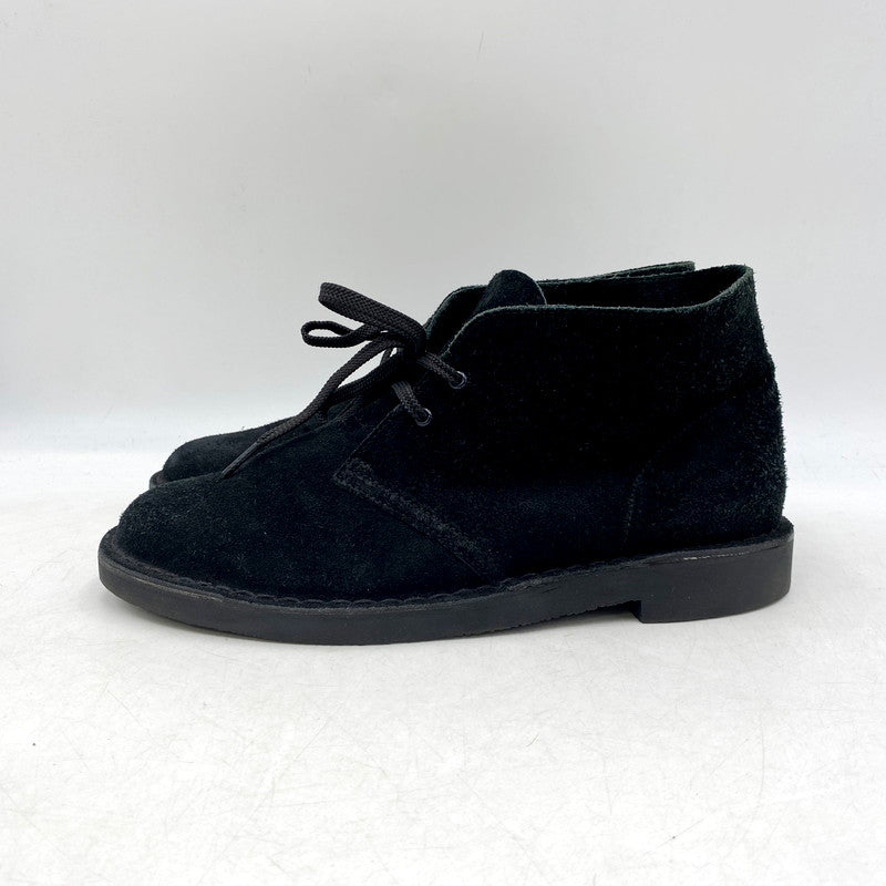 【中古品】【メンズ】 Clarks クラークス BLACK SUEDE CHUKKA BOOTS 61270911 ブラック スエード チャッカブーツ シューズ 靴 164-240906-ay-08-izu サイズ：UK8.5(26.5cm) カラー：ブラック 万代Net店