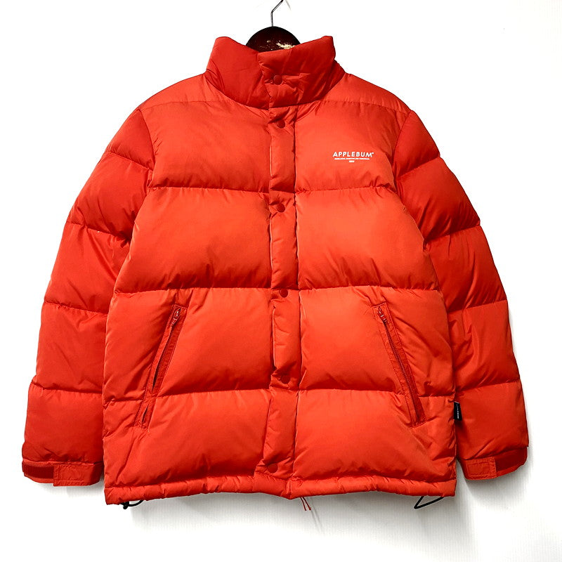 【中古品】【メンズ】 APPLEBUM アップルバム DOWN JACKET ダウンジャケット ロゴ プリント アウター 142-240907-ay-02-izu サイズ：Ｌ カラー：レッド 万代Net店