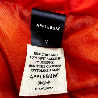 【中古品】【メンズ】 APPLEBUM アップルバム DOWN JACKET ダウンジャケット ロゴ プリント アウター 142-240907-ay-02-izu サイズ：Ｌ カラー：レッド 万代Net店