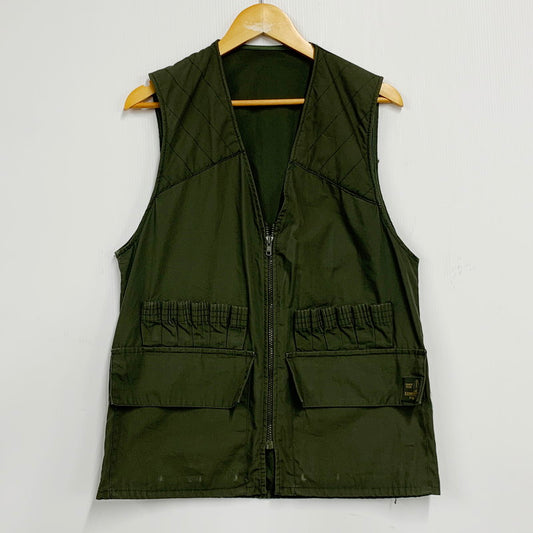 【中古品】【メンズ】  EURO VINTAGE ユーロヴィンテージ LEDERTYS MILITARY VEST レダティス ミリタリー ベスト トップス 146-240913-mm-12-izu サイズ：M カラー：グリーン系 万代Net店