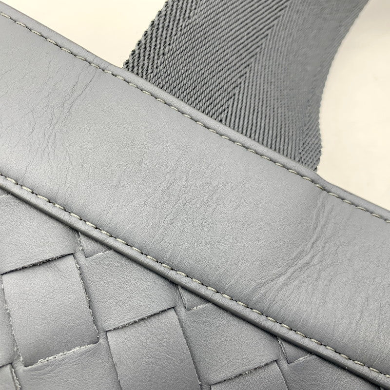 【中古品】【メンズ/レディース】 BOTTEGAVENETA ボッテガヴェネタ イントレチャート ハイドロジー レザートートバッグ サンダー カバン 鞄 180-240916-as-13-izu カラー：グレー 万代Net店