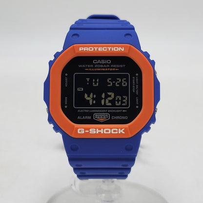 【中古美品】【メンズ/レディース】 G-SHOCK ジーショック DW-5610SC-2 腕時計 199-260527-as-04-izu サイズ：48.9 × 43.8 × 13.5 mm カラー：ネイビー×オレンジ 万代Net店