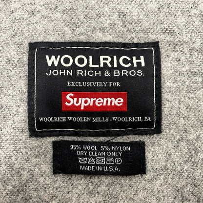 【中古品】【メンズ/レディース】 Supreme シュプリーム × WOOLRICH ウールリッチ 17AW WOOL THROW BLANKET ウール スロー ブランケット 大判 小物 服飾雑貨 208-250810-ay-01-izu カラー：ブラック×グレー 万代Net店
